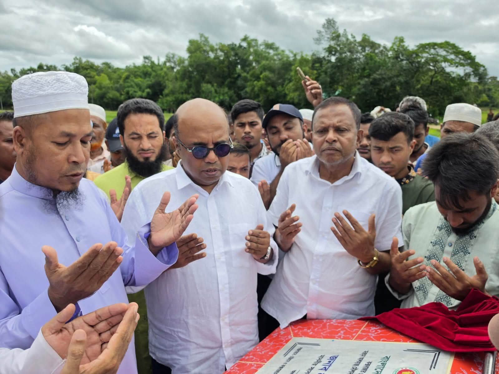 জোয়ারিনালায় কালভার্ট উদ্বোধন করলেন এমপি কাজল